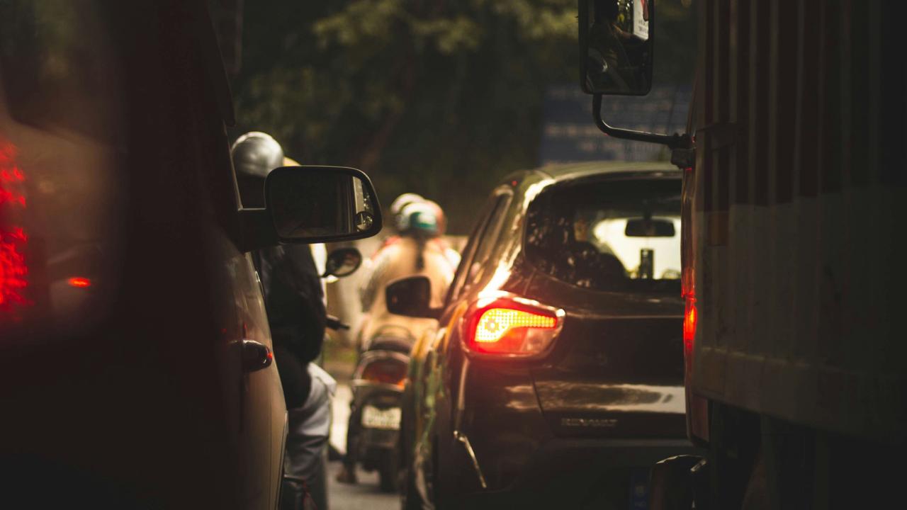 When Gridlock Turns into Good Health: Bengaluru Man’s Viral Claim Sparks Citywide Debate