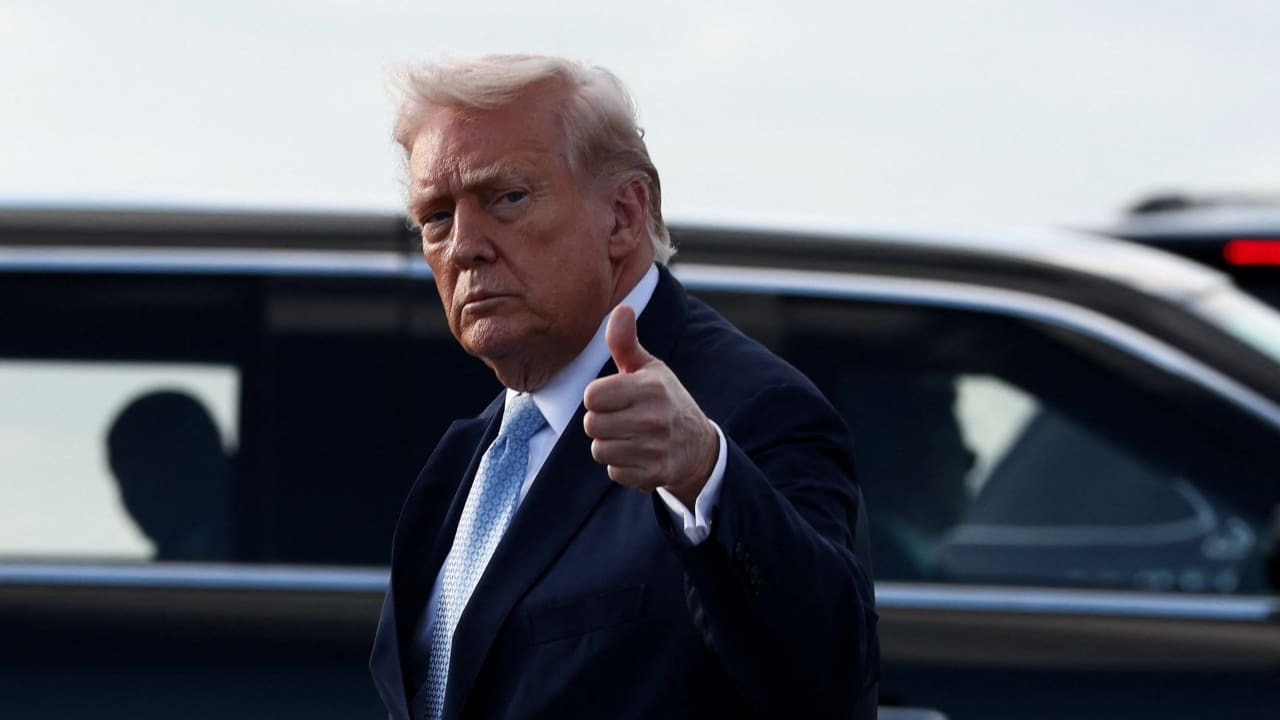 Trump Holds Back Military Strikes On Iran’s Power Infrastructure