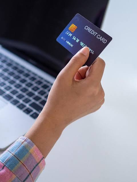 6 Ways to Prevent Unauthorized Credit Card Use and Secure Finances