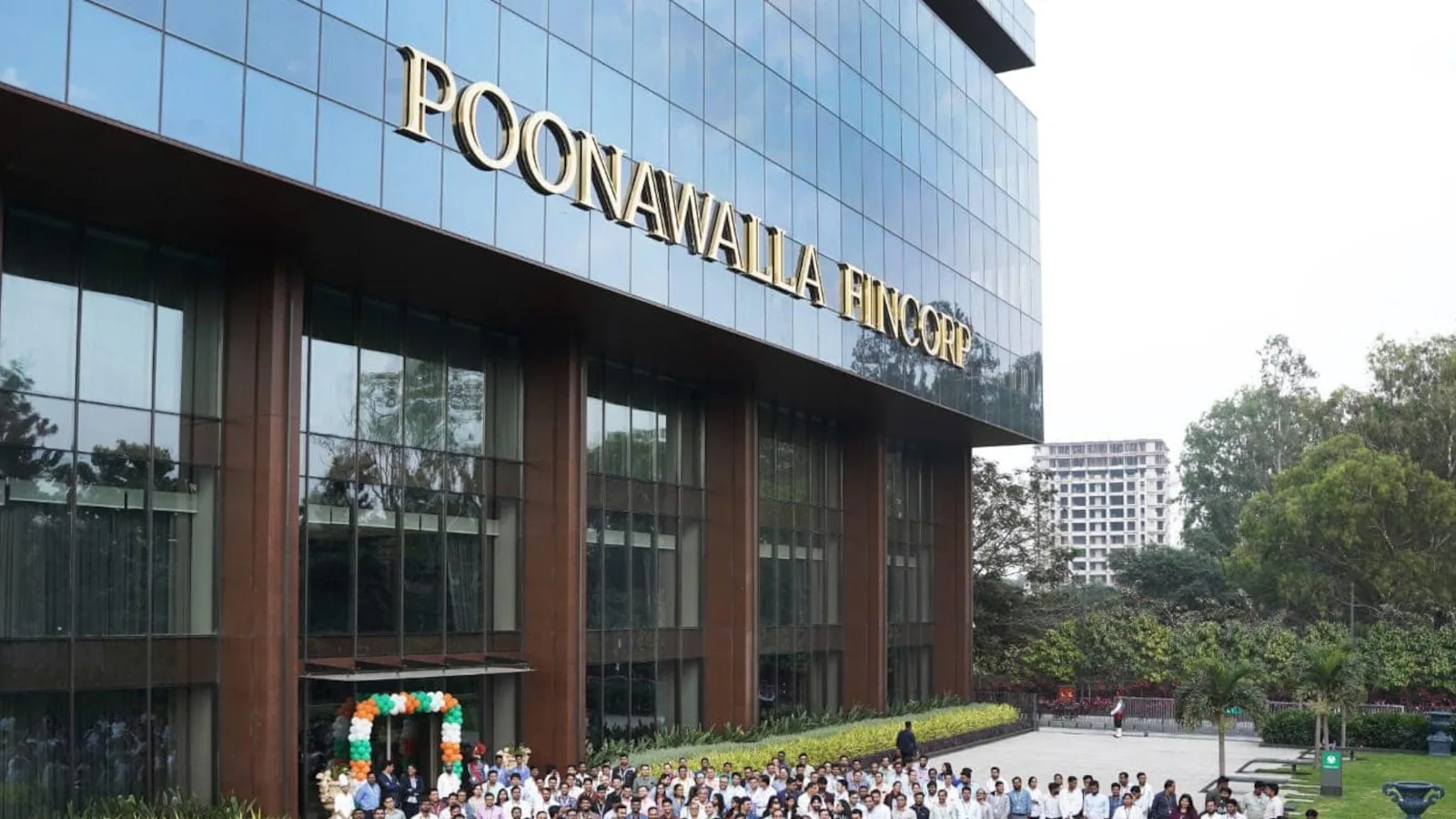 Poonawalla Fincorp Approves ₹7.5B NCD Issuance for Growth