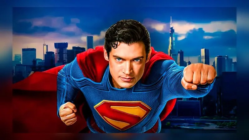 Metro in Motion, Superman in Flight: OTT’s Power Couple Lands Online