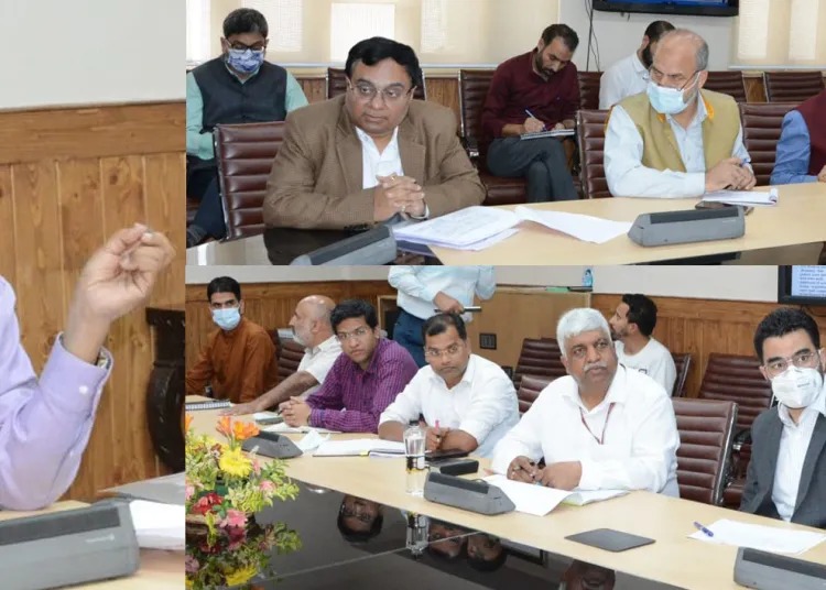 Accelerating Growth: High-Level Meeting Tackles Key Hurdles in Gujarat & Rajasthan Mega Infra Projects