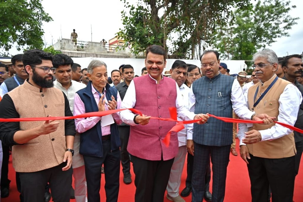 Smart Villages, Smarter Future: Maharashtra Launches 3,500-Village Tech Transformation In First Phase