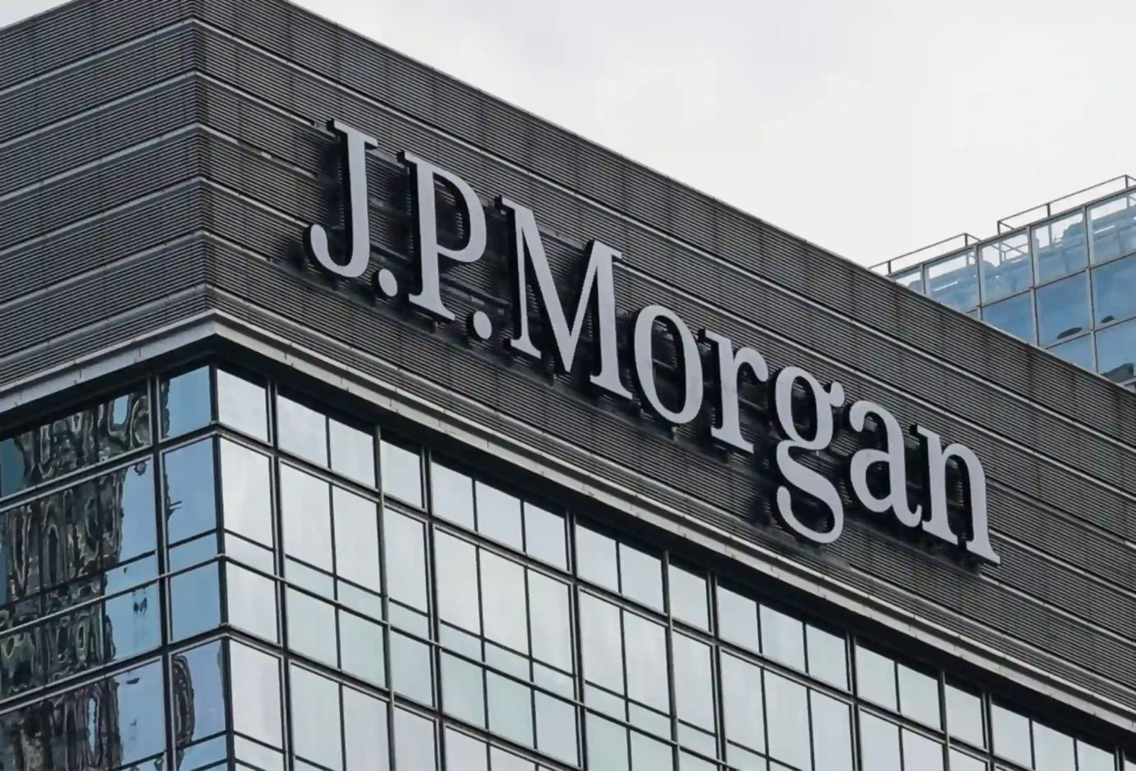 Chasing Careers: MBA Pathway Opens at JP Morgan Chase