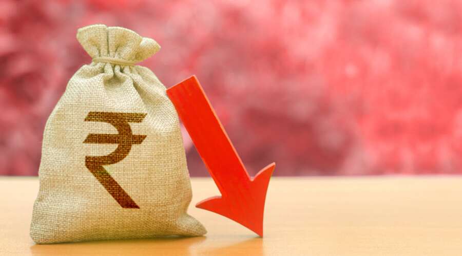 Indian Rupee Logs Worst Single-Day Slide in Nearly a Month, Hits Record Closing Low of 88.7550 Against US Dollar
