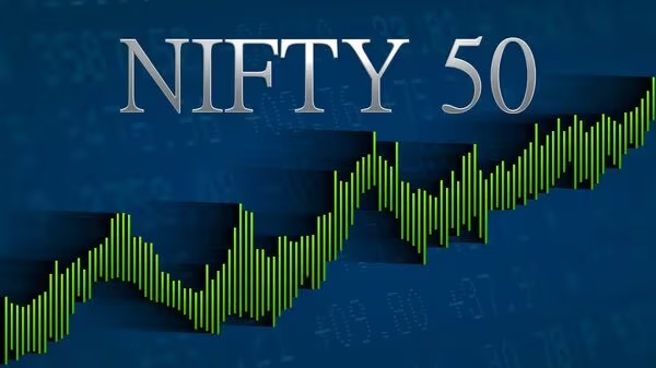 Nifty 50 Turns Positive, Gains 0.13% In Early Trade
