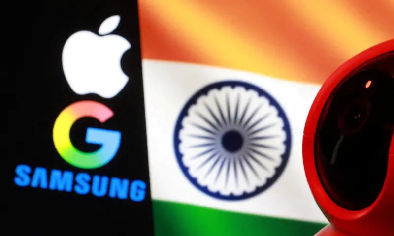 India Drafts New Incentives To Boost Smartphone Production For Apple And Samsung
