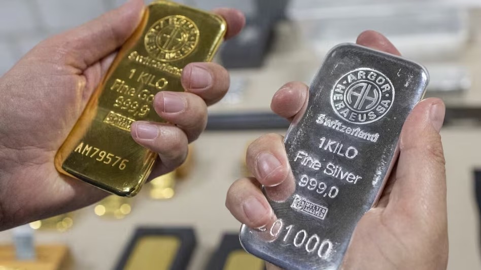 Gold And Silver Prices On May 4: Retail Rates Across Major Cities