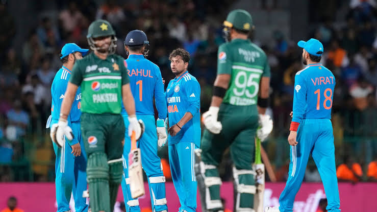 Pakistan Posts 79/2 in 20 Overs as Indian Bowlers Dominate in Low-Scoring Clash