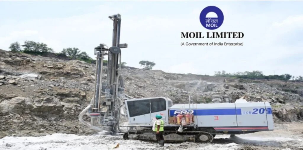MOIL Ltd Declares Dividend, Reports ₹3.60 Billion Q3 Revenue