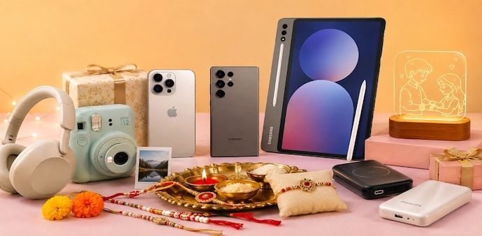 Virtual Ties: How Modern Tech Powers Every Moment of Rakhi Celebrations