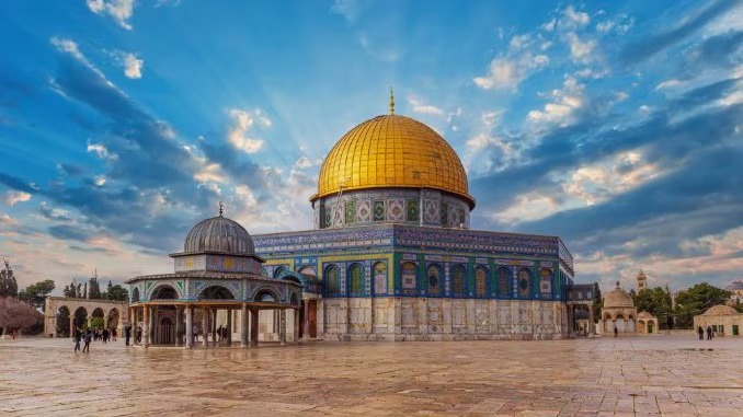 Falafel, Faith & Frescoes: Israel’s Timeless Travel Tapestry Depicts A Journey Through Time, Taste, and Tradition