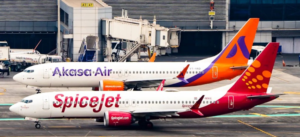 Sky’s the Limit: Akasa Air Overtakes SpiceJet to Claim India’s No. 3 Spot by Revenue