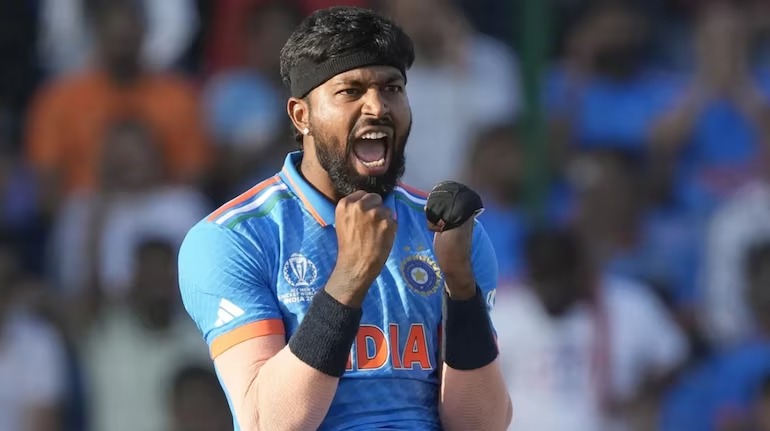 Alex Carey Run Out as Australia Struggles Against India