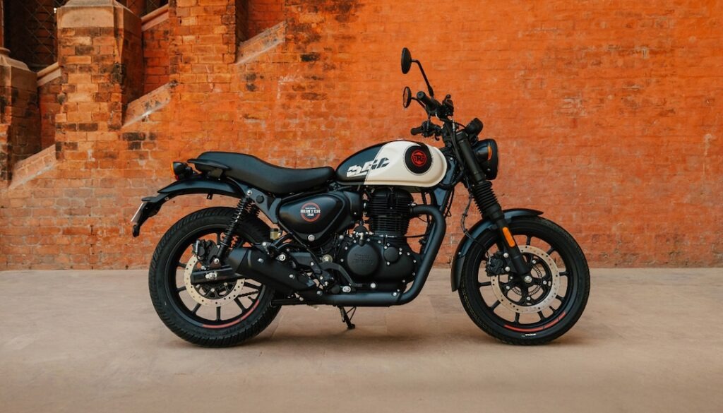Royal Enfield’s Price Shake-Up: GST Reform Makes 350cc Bikes Cheaper, Premium Models Costlier From September 22