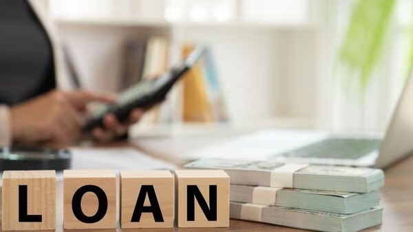 Swipe, Apply, Get Paid: Top Instant Loan Apps Giving Quick Rs 50,000 Loans In 2025