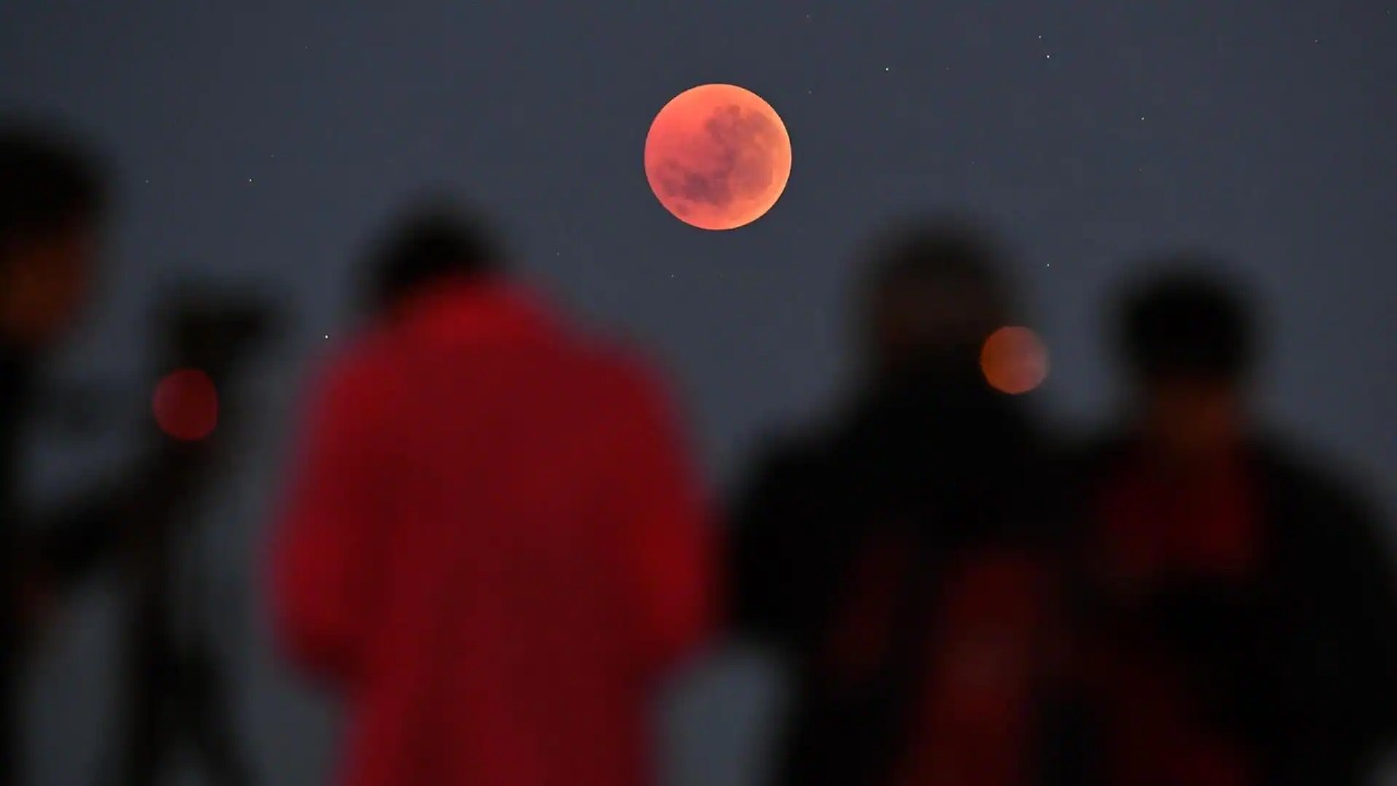 Rust In Space: Scientists Uncover Earth’s Role In Moon’s Mysterious Red Tint