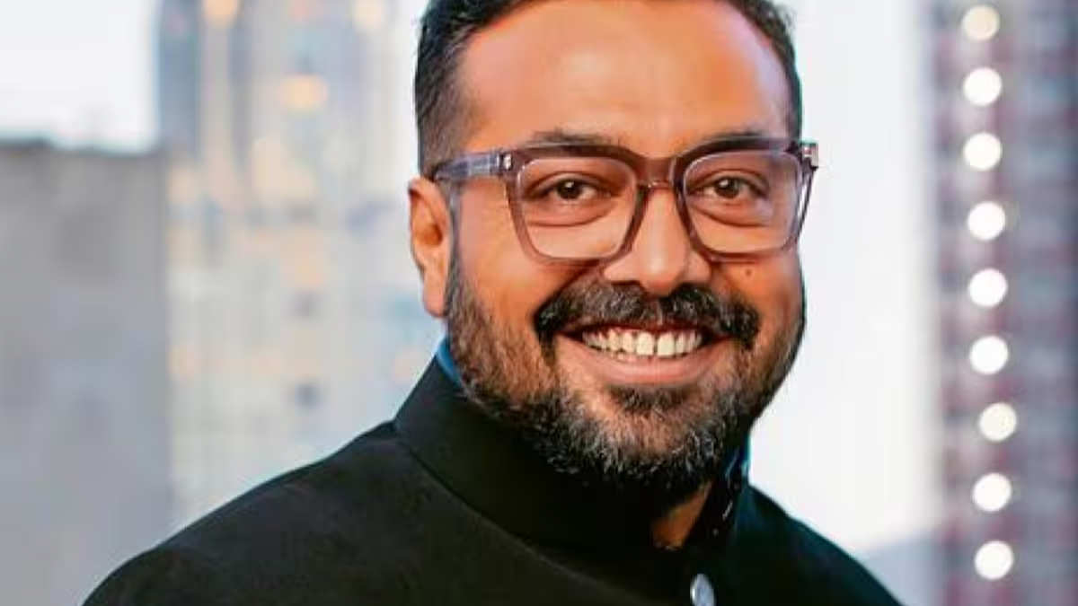Saba Azad Praises Anurag Kashyap's Directing Style on Upcoming Thriller Set
