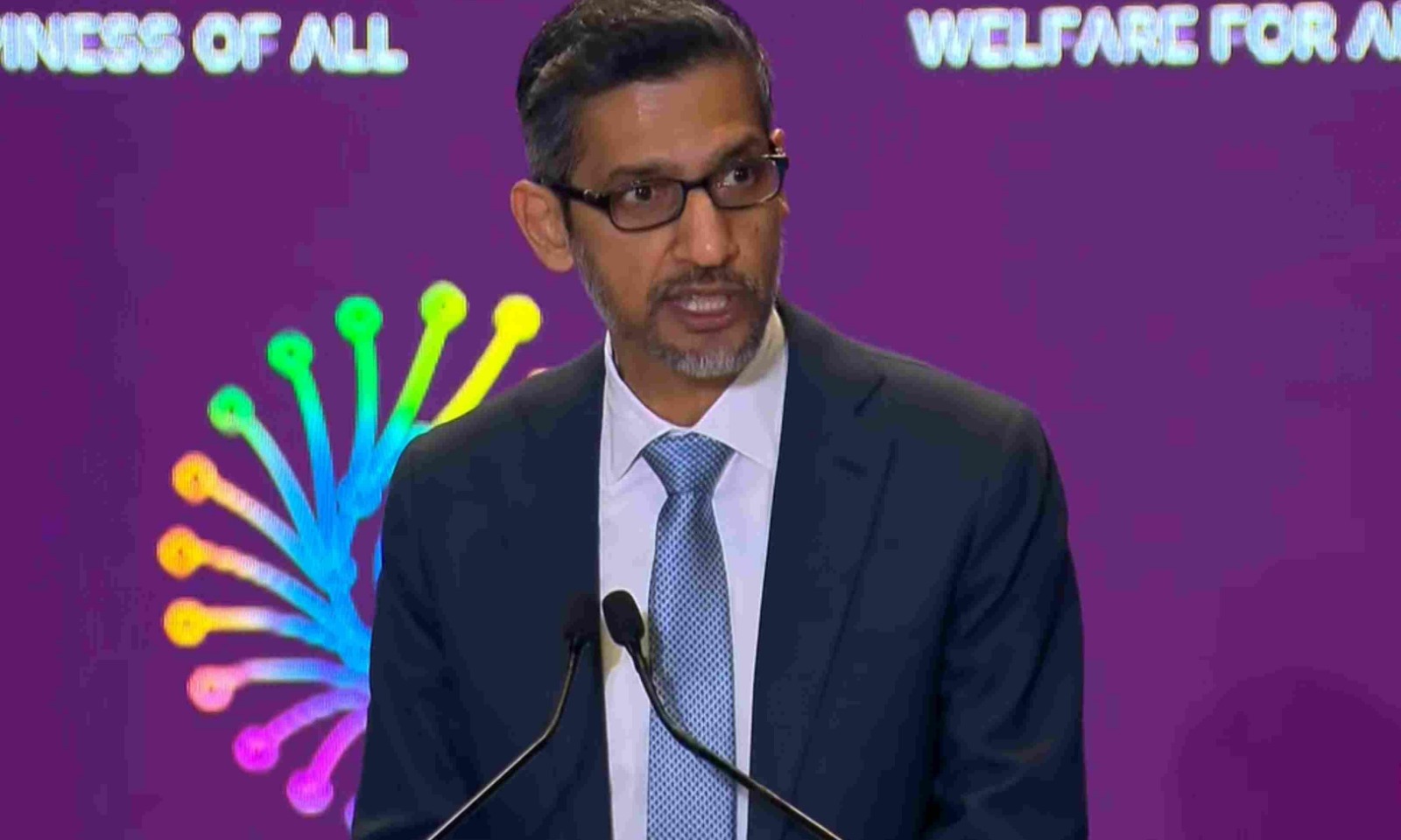 Pichai Shares Father’s Wish For Driverless Cars In India, Says ‘Still Working On That’