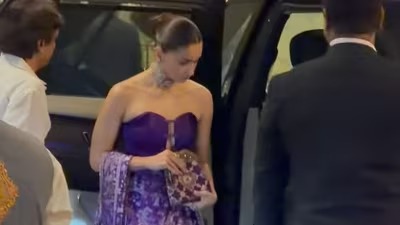 Alia Bhatt Elevates Classic Silk Saree With Modern Draping in Mumbai