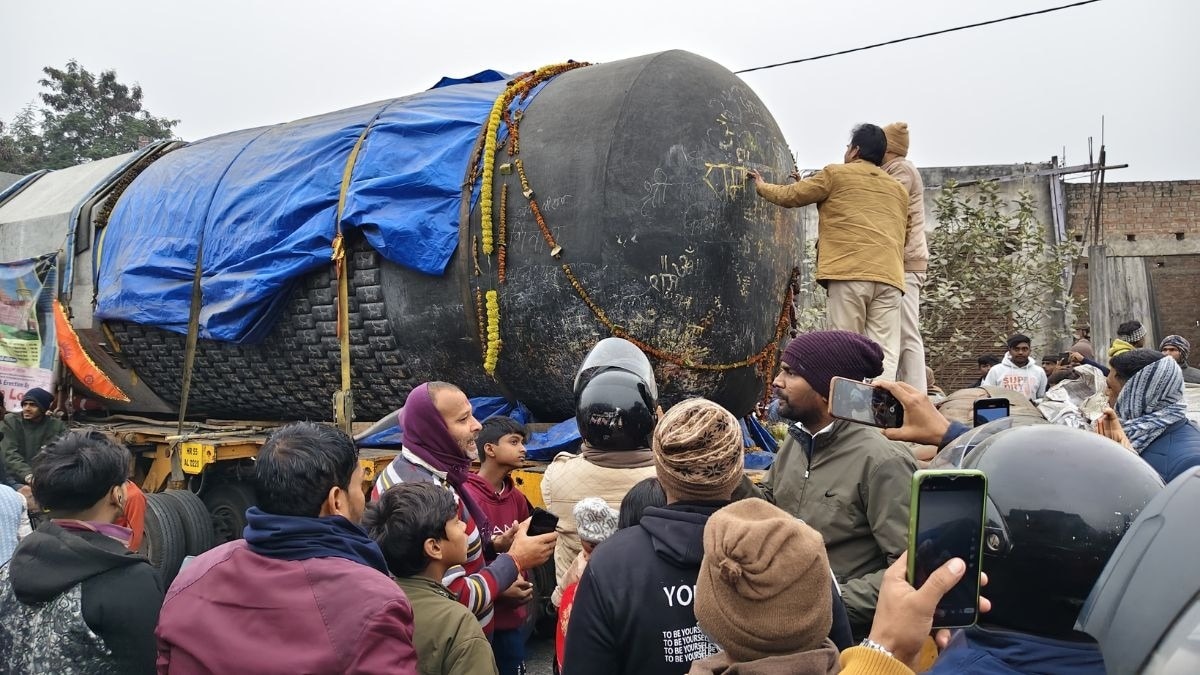 Monumental Devotion: World’s Biggest Shivling To Rise At Virat Ramayan Mandir