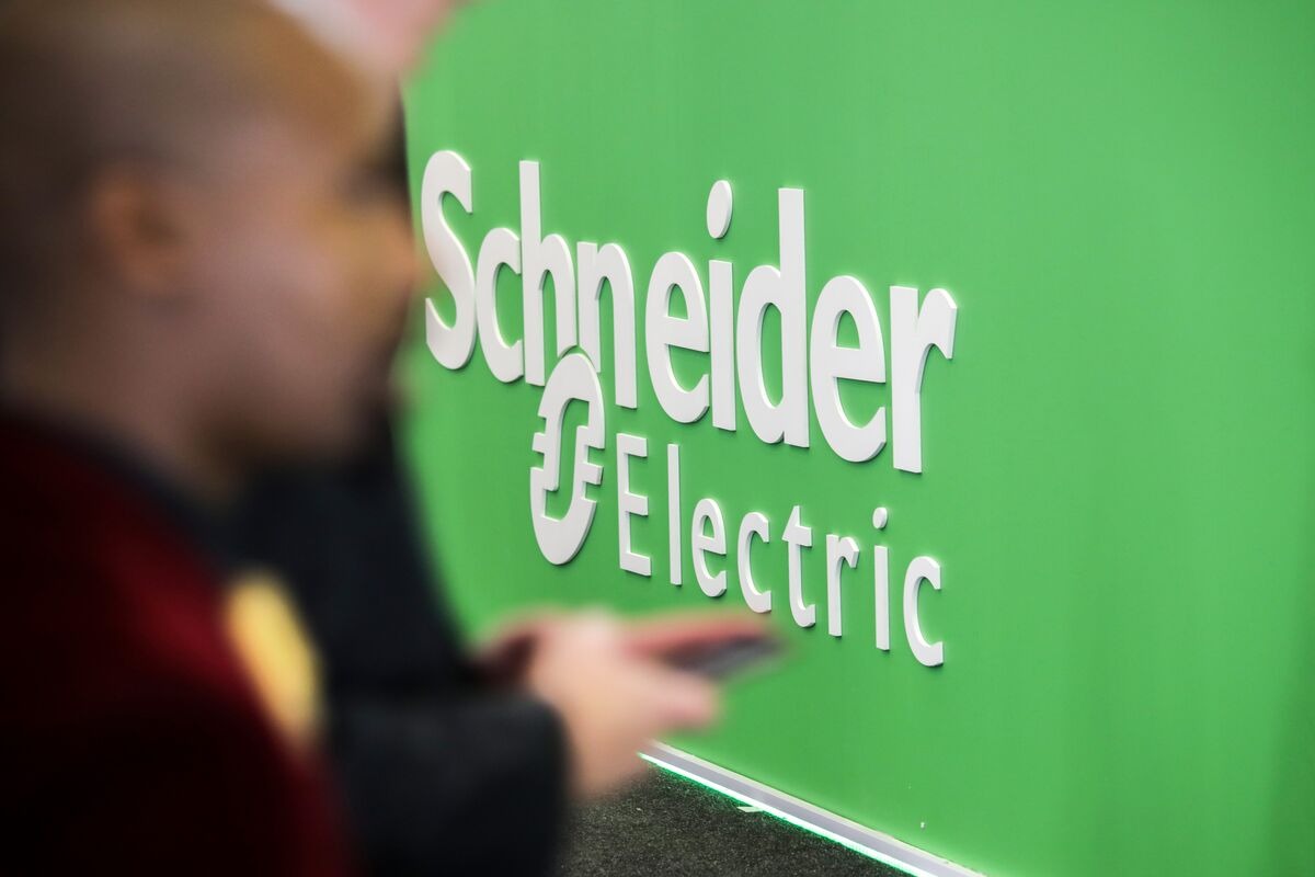 Schneider Electric Eyes Full Control Of India JV With Temasek Exit Talks Underway