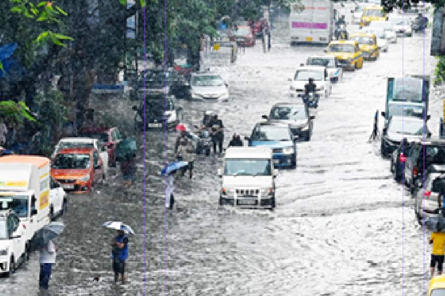 Umbrellas Up, Teams Out: KMC’s Game-Changing Monsoon Emergency Guide