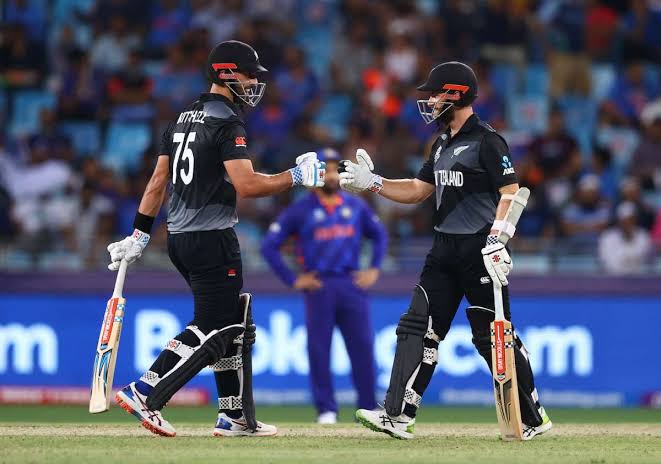 New Zealand Face Uphill Task at Drinks Break