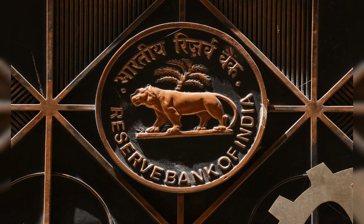 Age and Assets: Over 40s Account for 76% of Individual Bank Deposits