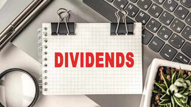 Power Finance Corporation Declares ₹3.5 Dividend, Approves ₹1.4 Trillion Borrowing Plan for FY 2025-26