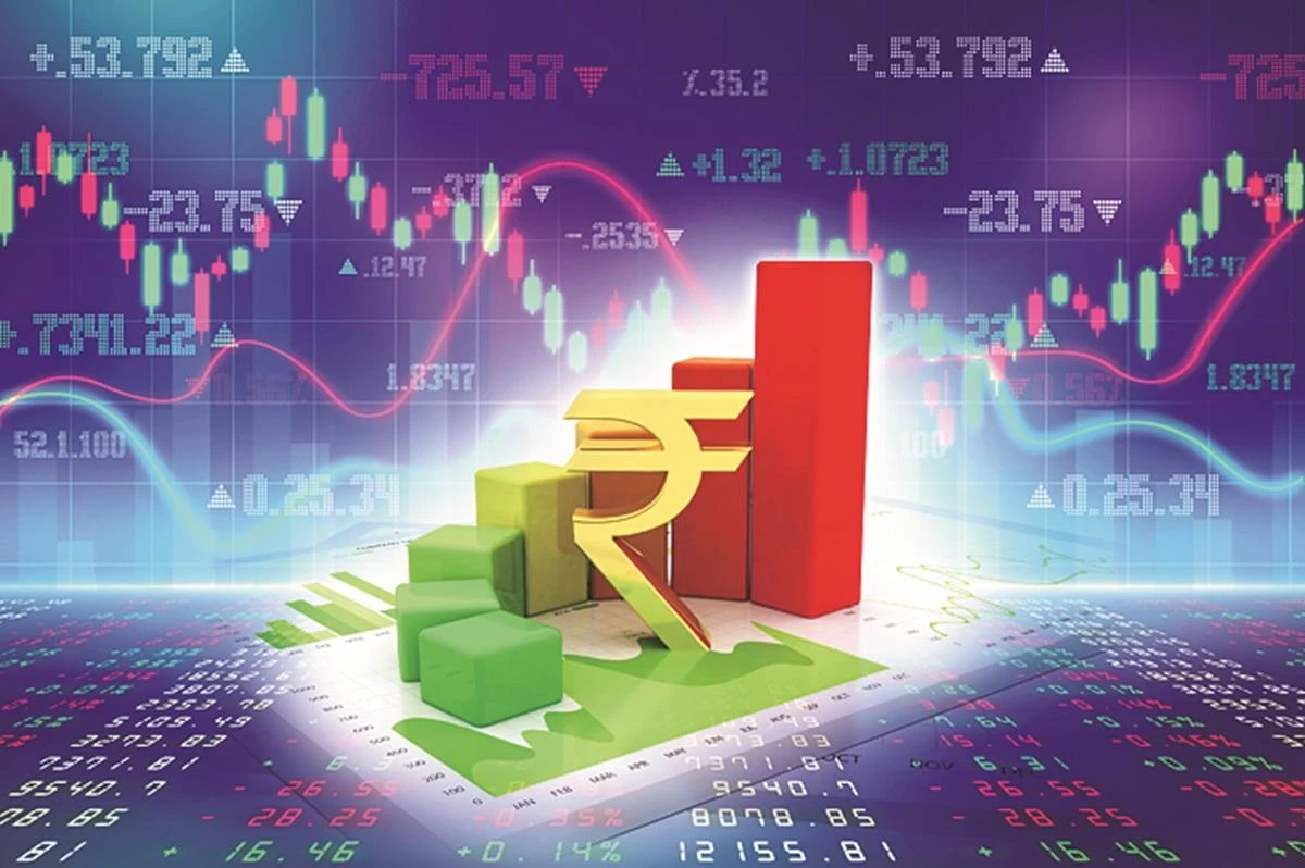 Indian Rupee Strengthens 0.4% to 90.54 as RBI Floods Market with Dollar Sales