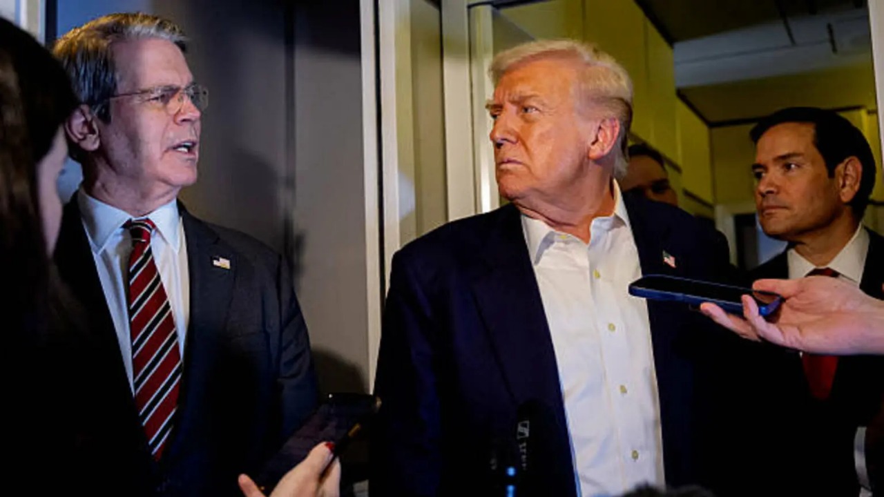Tariff to Treasury: Trump’s $2,000 Dividend Plan Hits Congressional Speed Bump