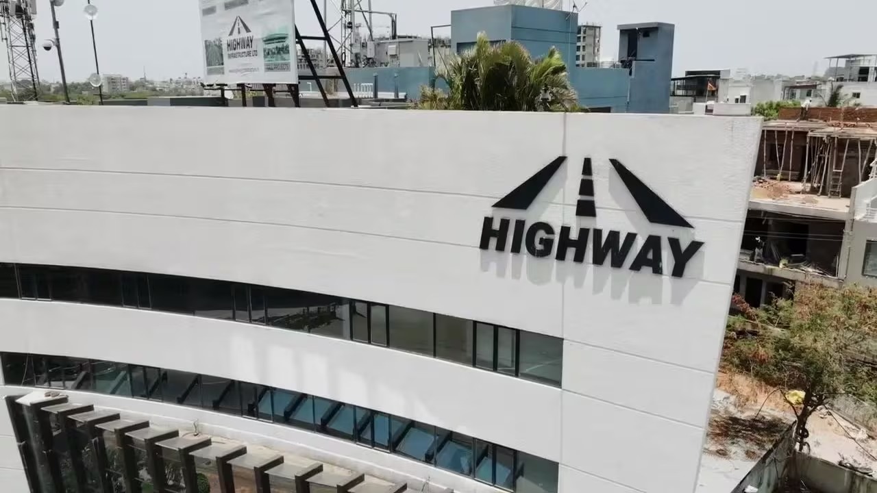 Highway Infrastructure Wins ₹117.6 Million Road Project For Ujjain-Garoth Section