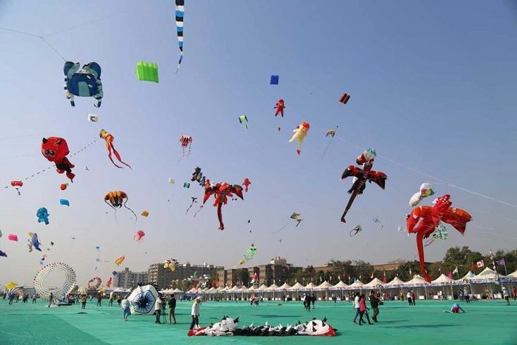 Delhi Kite Festival Returns With Colorful Skies Over Baansera Park