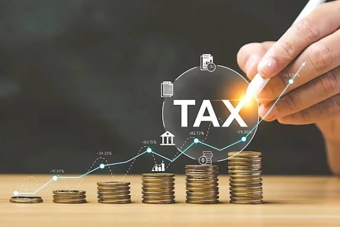 Taxing Times: Collections Climb, Refunds Race Ahead—What’s Fueling India’s Fiscal Flip