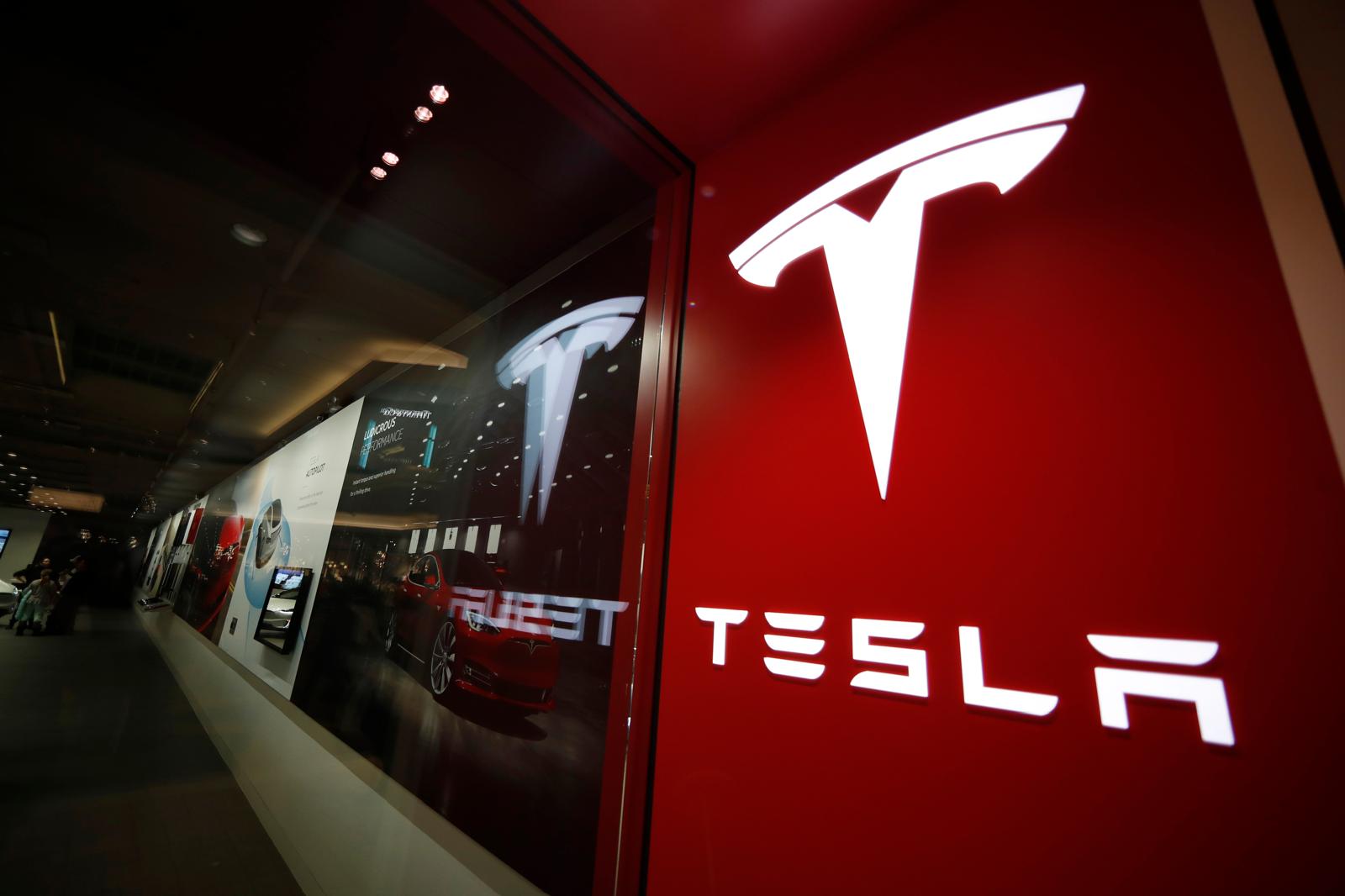 Delhi Charged Up! Tesla Plugs Into the Capital – Here’s When & Where