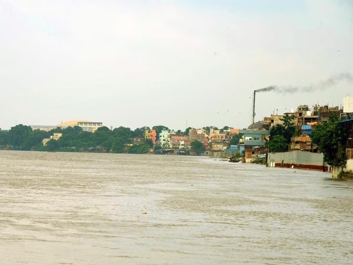 Yeida Celebrates 25 Years With Ganga Water Plan And Worker Housing Push