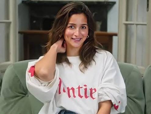 Alia Bhatt Urges Resilience as Modern Multitasking Demands Grow