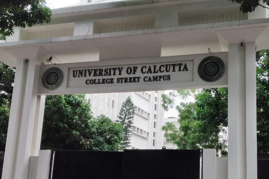 Future-Ready Shift: Calcutta University Drops Obsolete Course, Launches BTech In Electronics & Communication
