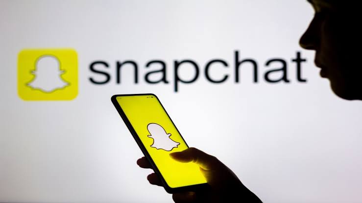 From Disappearing Messages to Appearing Profits: Snapchat's Indian Success Story