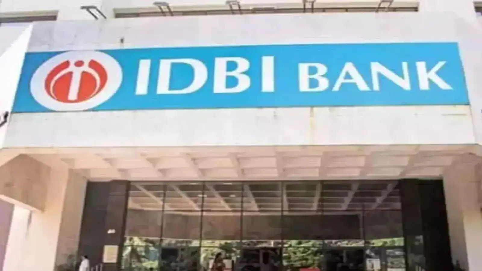 IDBI Bank Shares Under Pressure, Fall 7% On Divestment Concerns