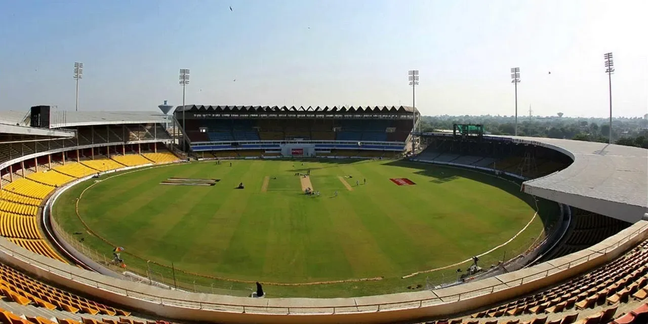 Eden Gardens Awaits a Blockbuster: KKR vs GT – High Stakes, High Scores, and a Battle for Playoff Momentum!