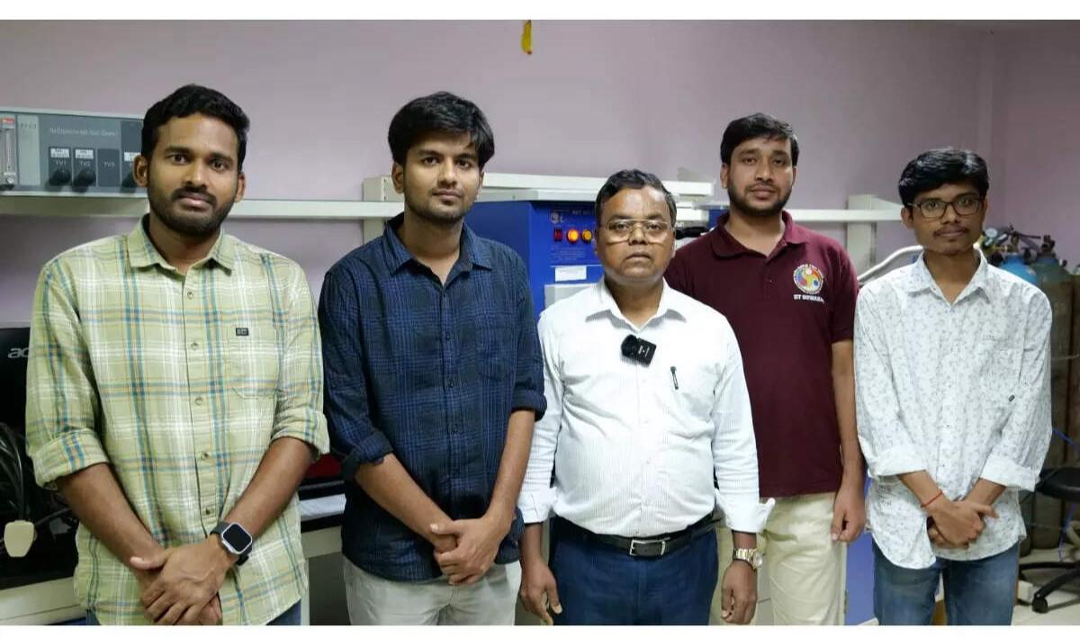 Bright Ideas, Clean Skies: IIT Guwahati's Material Powers Progress