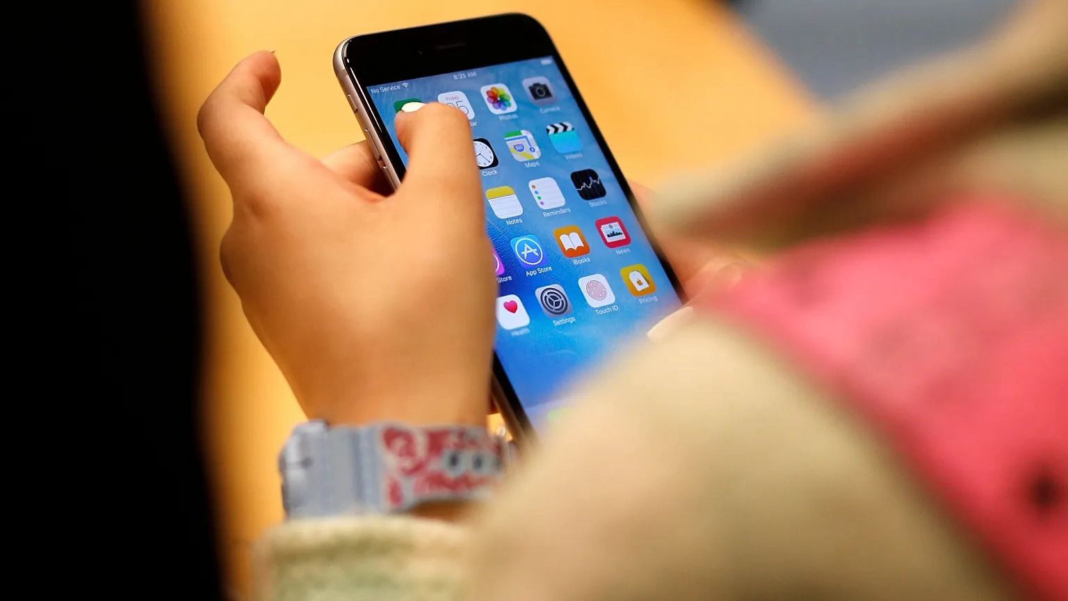 Governments Worldwide Unplug Kids From Social Media Amid Rising Concerns