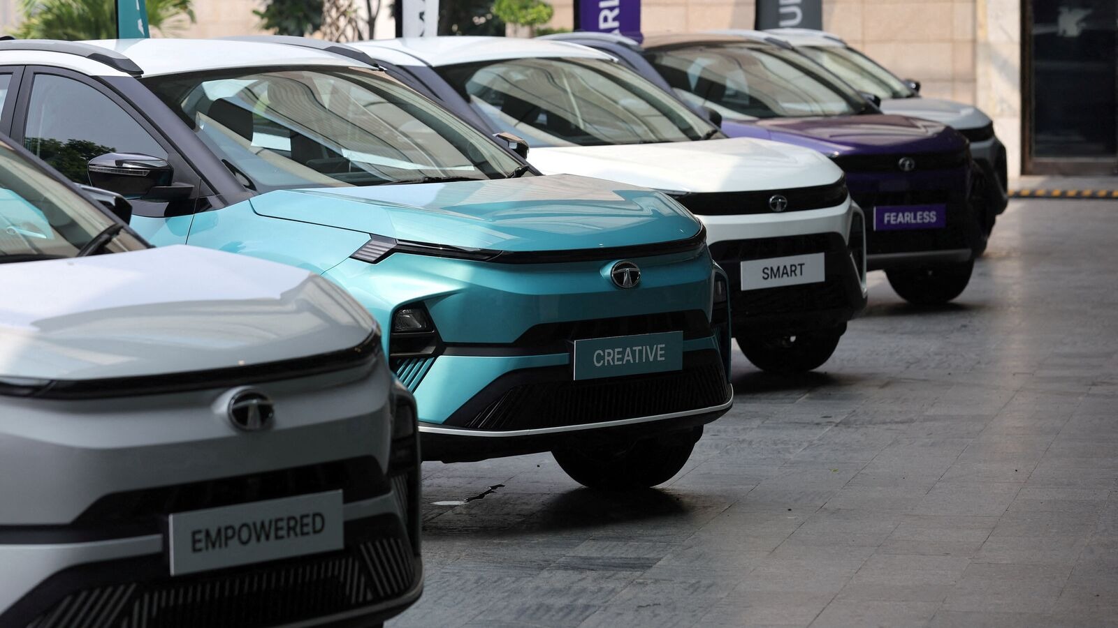 India Auto Retail Sales Rise 9.55% in May as Passenger Cars Surge