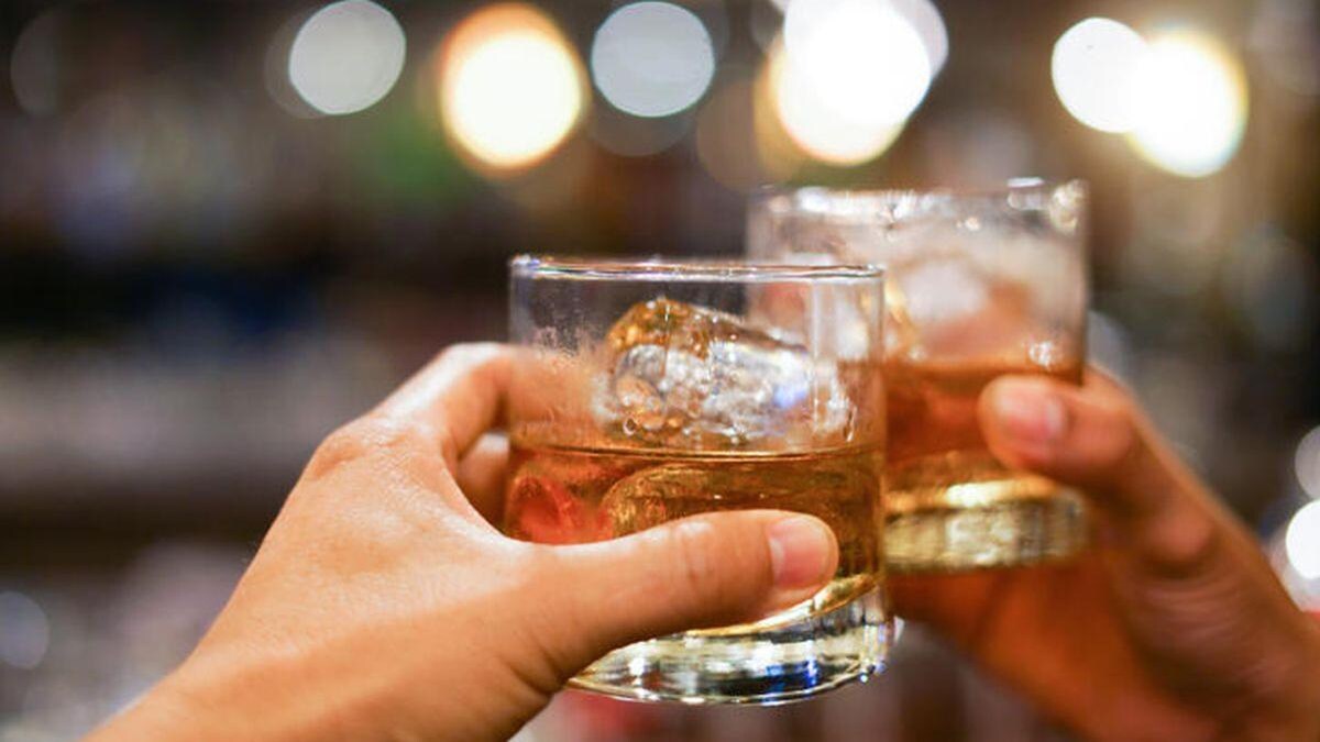 Delhi’s New Excise Policy Nears Finalization, But Drinking Age Set to Stay at 25