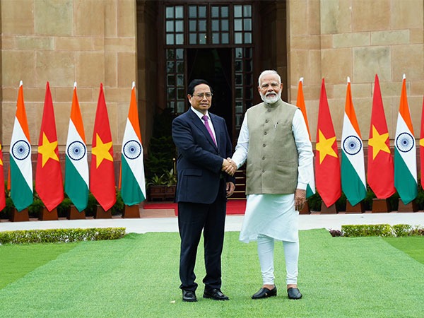 Buddhism Strengthens India-Vietnam Ties as Holy Relics Arrive in Hanoi