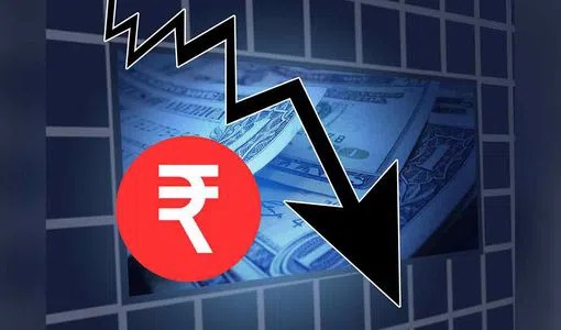 Indian Rupee Dips Slightly as Markets React to Rising India-Pakistan Tensions