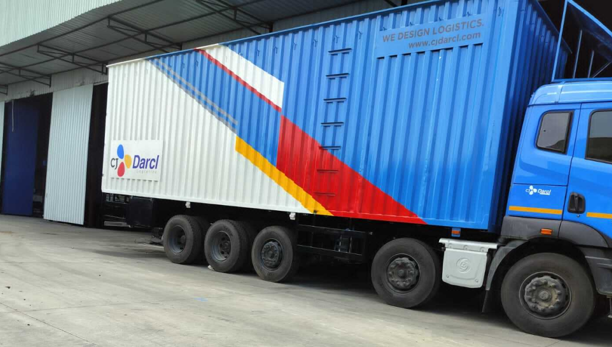 Jindal’s Stainless Salt Trailers: The Future of Corrosion-Free, Fuel-Smart Transport