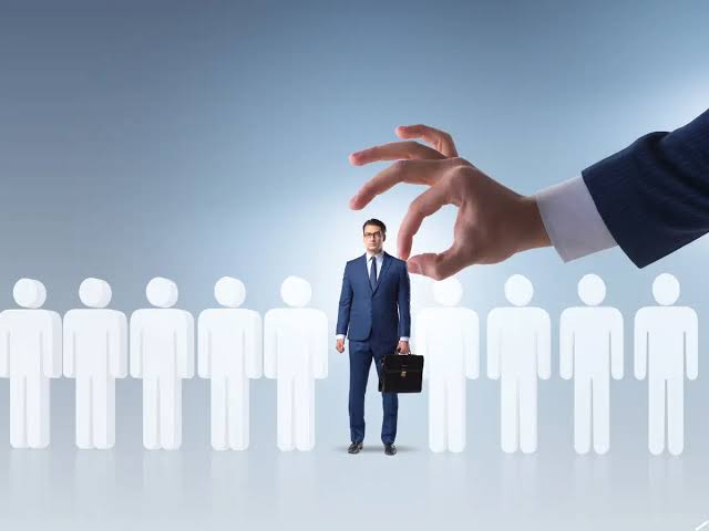 Job Market on Thin Ice: Geopolitical Tensions Freeze Hiring Across Indian Workplaces